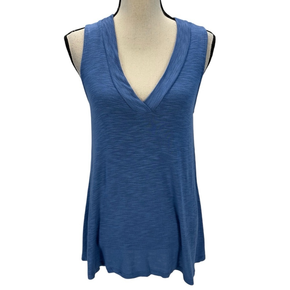 Bench Sleeveless V-Neck Lightweight Tank Top - Blue - size Small